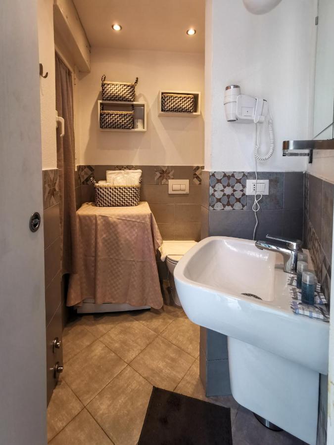 L'Arche Comfort&Relax, Sweet Home Via Eraclito Milan Luaran gambar